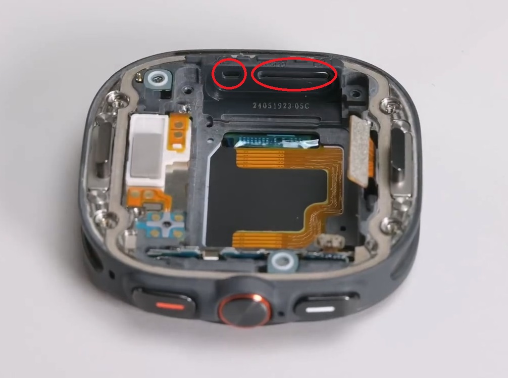 Galaxy Watch Ultra Teardown - Not Just An Apple Watch Clone_20240818_164507.660.jpg