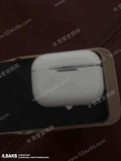 alleged-airpods-3-prototype-surfaces-867.jpg