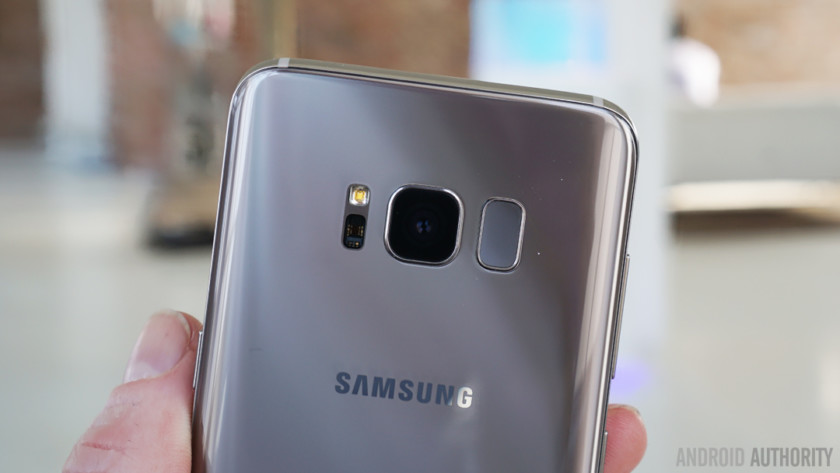 Samsung-Galaxy-S8-Arctic-Silver-back-840x473.jpg