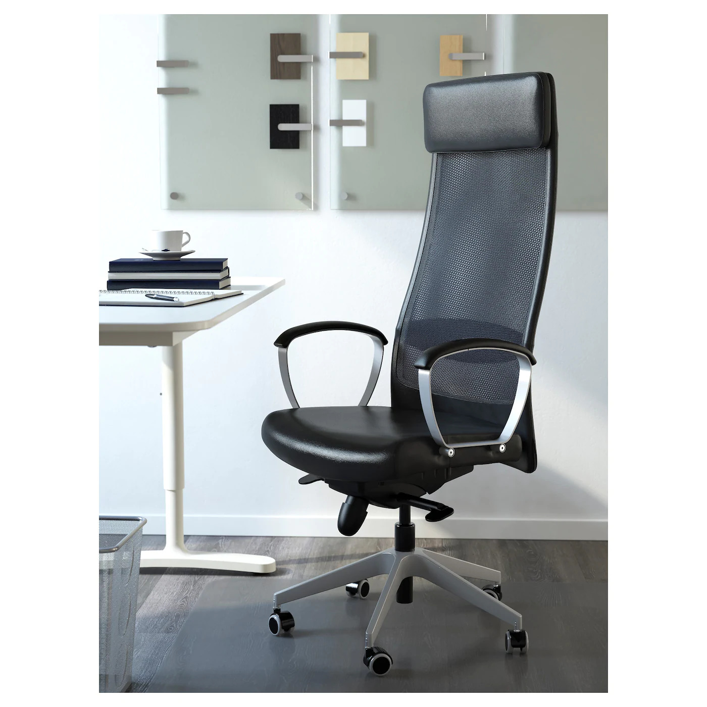 markus-office-chair-glose-black_0399787_PE563859_S5.jpg